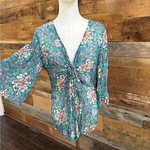 Bisou Bisou  Floral Blouse in Teal